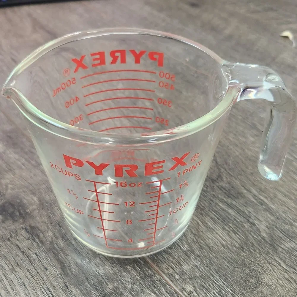 Vintage PYREX Glass 2-Cup/16 oz Measuring Cup #516 Red Capital Letters USA